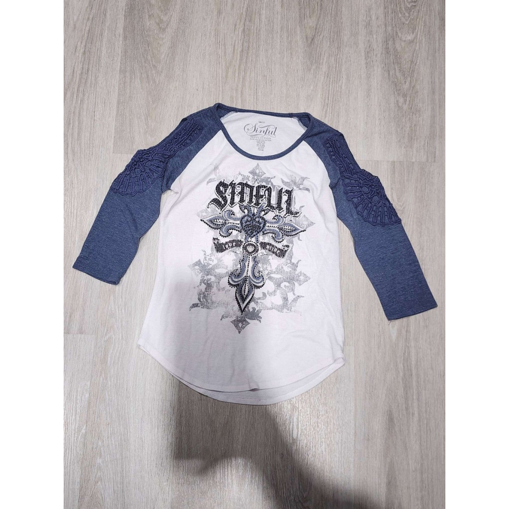 Sinful Affliction Women's Graphic Cross Baseball Tee Shirt Small White Blue Used